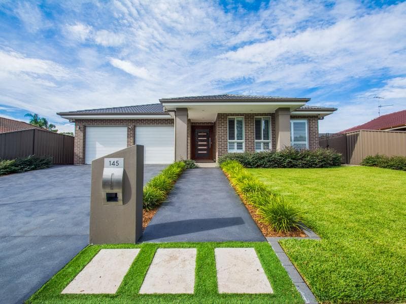 145 Banks Drive, ST CLAIR, St Clair - Thumbnail 2