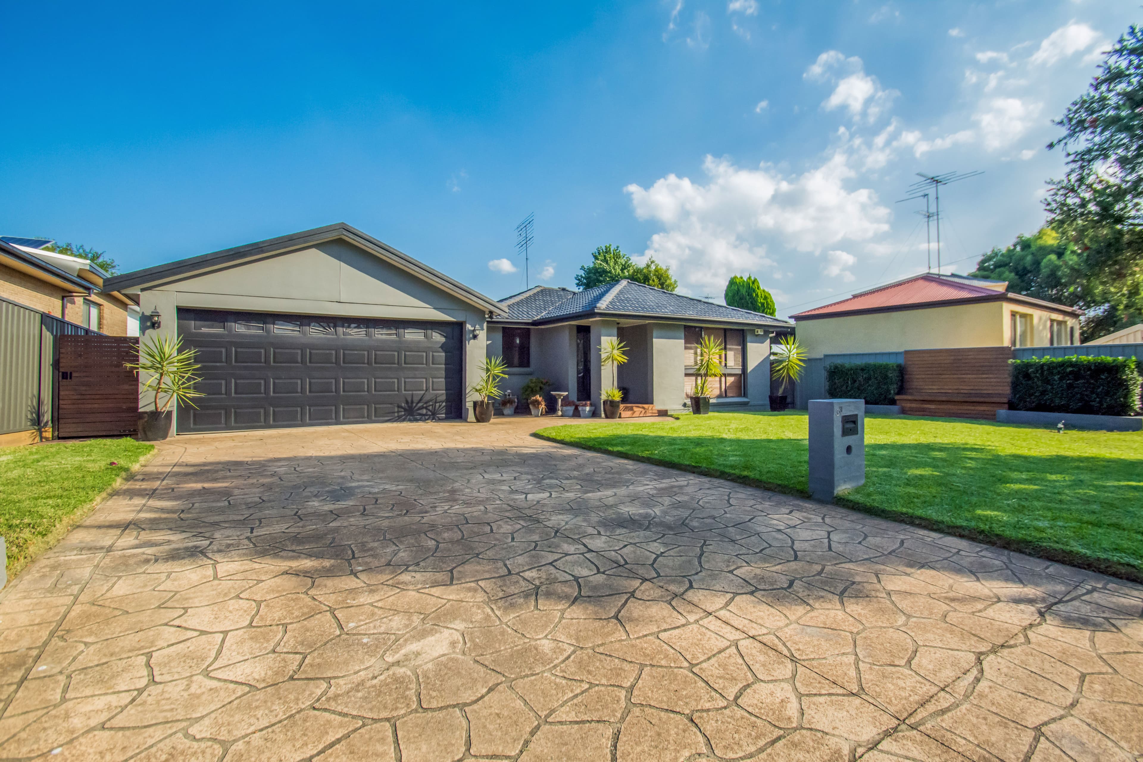 33 Scenic Circle, CRANEBROOK, Cranebrook - Image 1