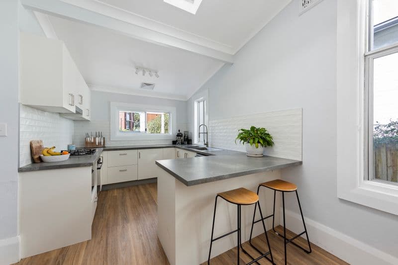 24 Parkview Road, Fairlight - Thumbnail 5