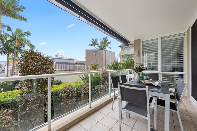 312/11 Wentworth Street, Manly - Image 1