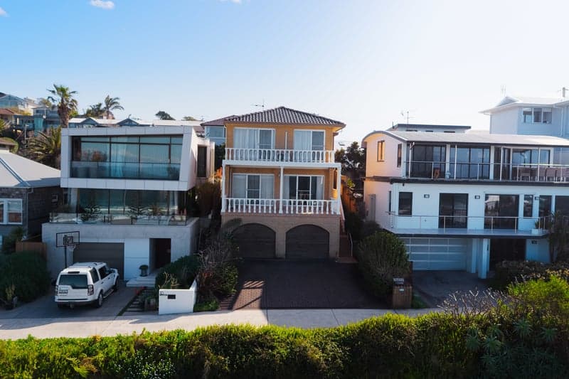 20 Gardere Avenue, Curl Curl - Thumbnail 3