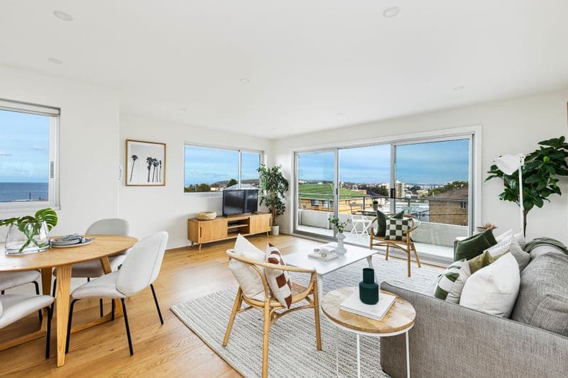 3/47-49 Crown Road, Queenscliff - Image 1