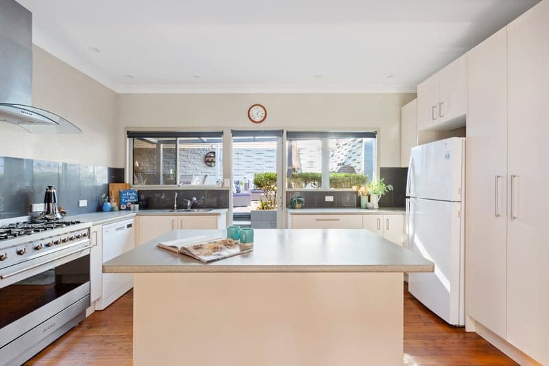 33 Binburra Avenue, Avalon Beach - Thumbnail 5