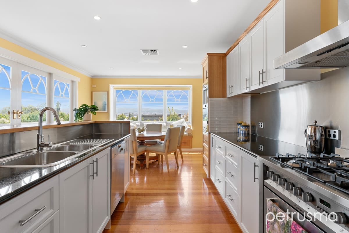 4 Willowdene Avenue Sandy Bay TAS 7005, Sandy Bay - Thumbnail 8
