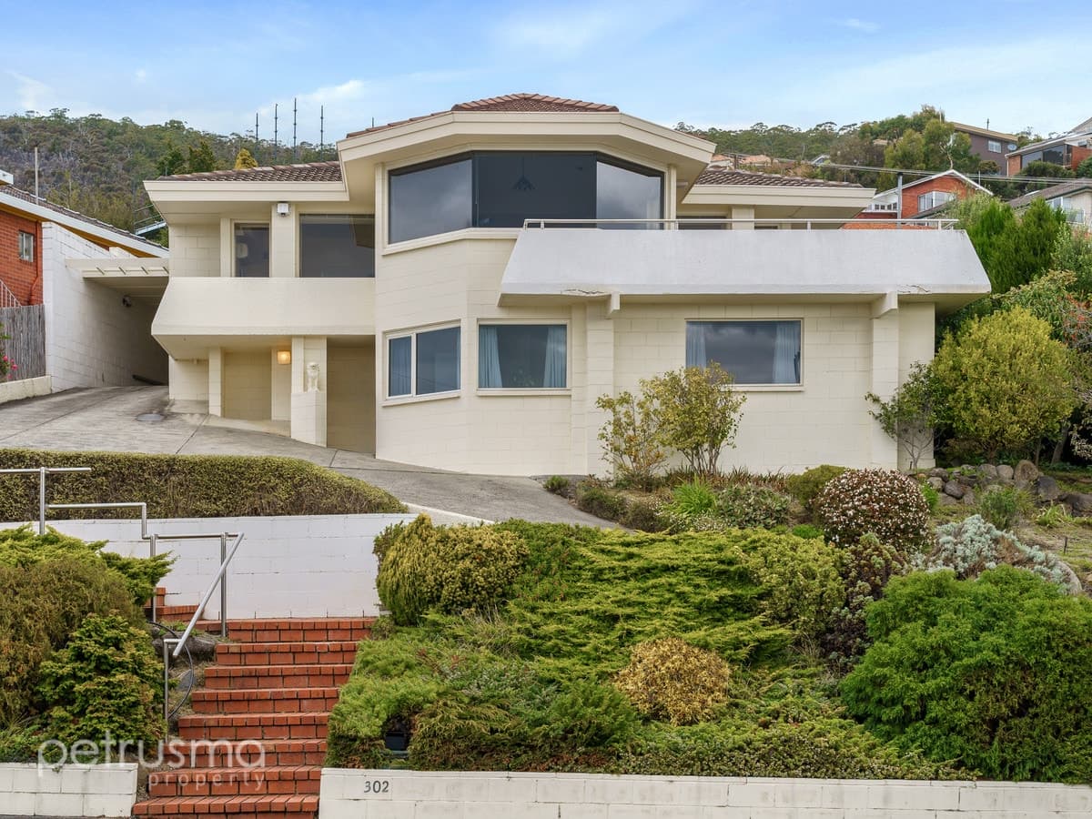 302 Churchill Avenue Sandy Bay TAS 7005, Sandy Bay - Image 1