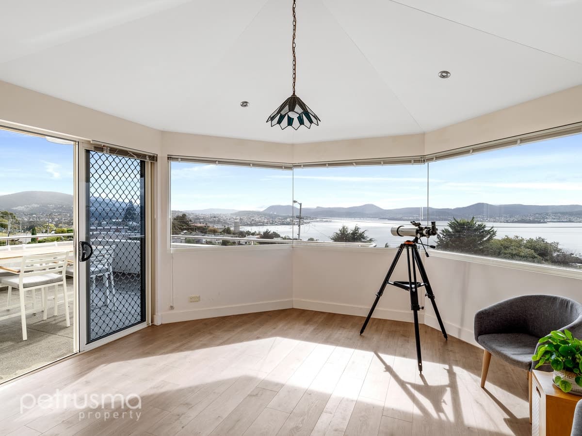 302 Churchill Avenue Sandy Bay TAS 7005, Sandy Bay - Thumbnail 6