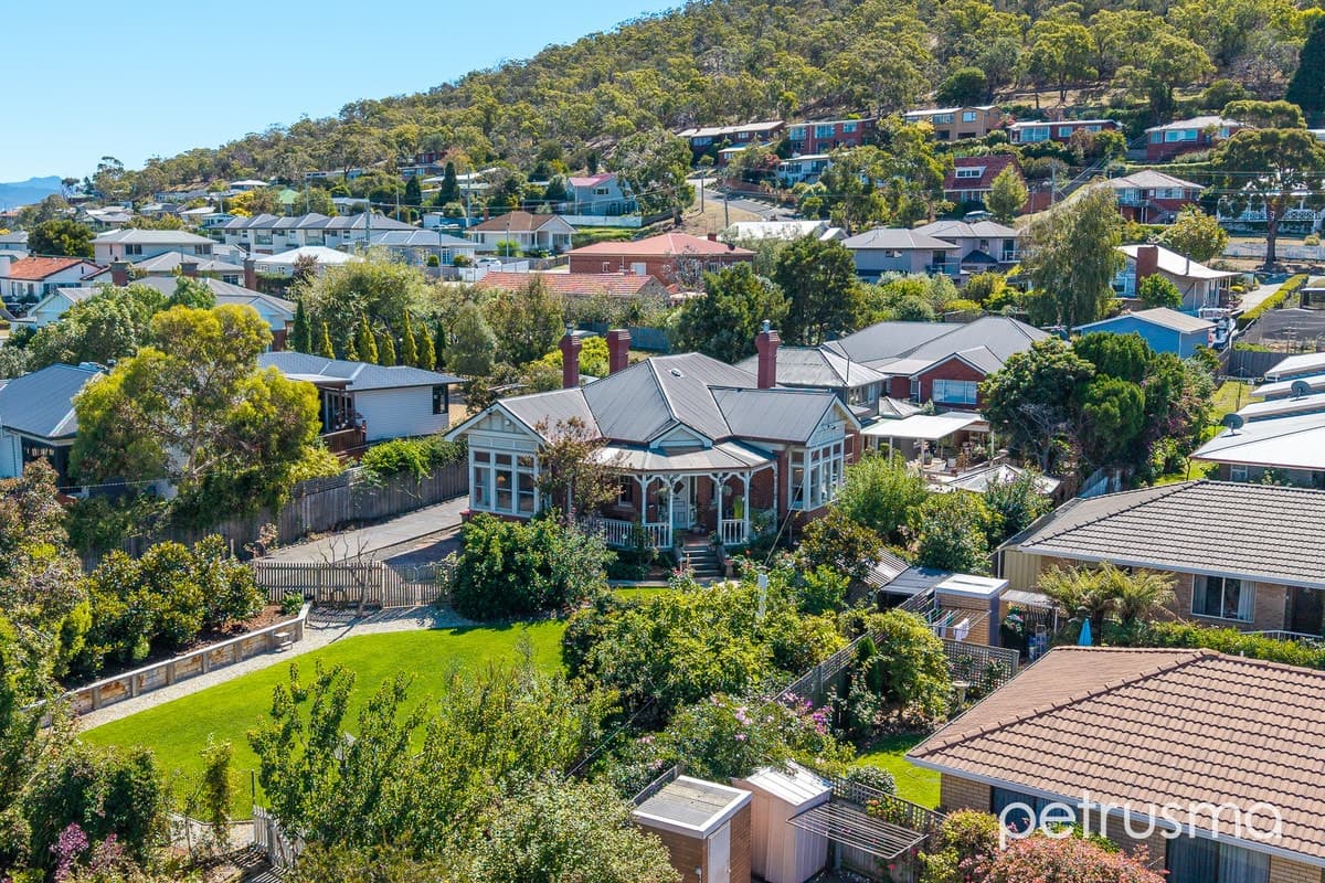 26A Talune Street Lindisfarne TAS 7015, Lindisfarne - Thumbnail 2