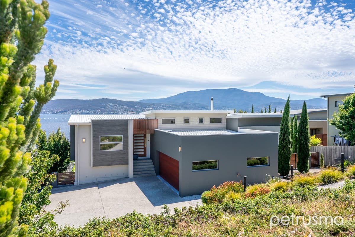 589 Oceana Drive Howrah TAS 7018, Howrah - Image 1