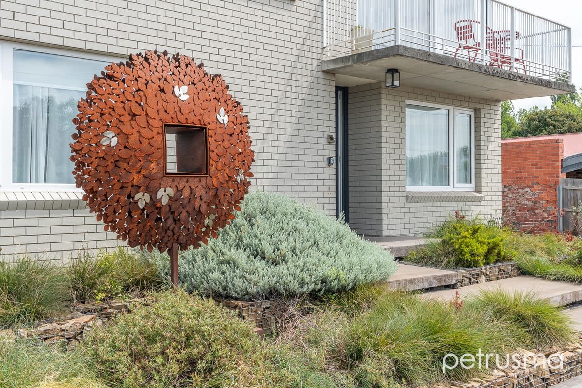 3 / 9 Greenlands Avenue Sandy Bay TAS 7005, Sandy Bay - Thumbnail 2