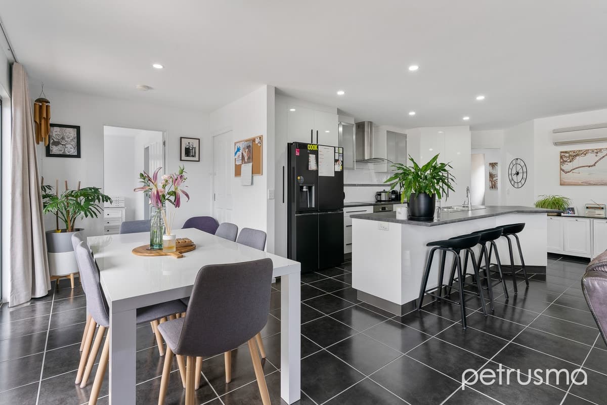15 Cleburne Street Risdon TAS 7017, Risdon - Thumbnail 7