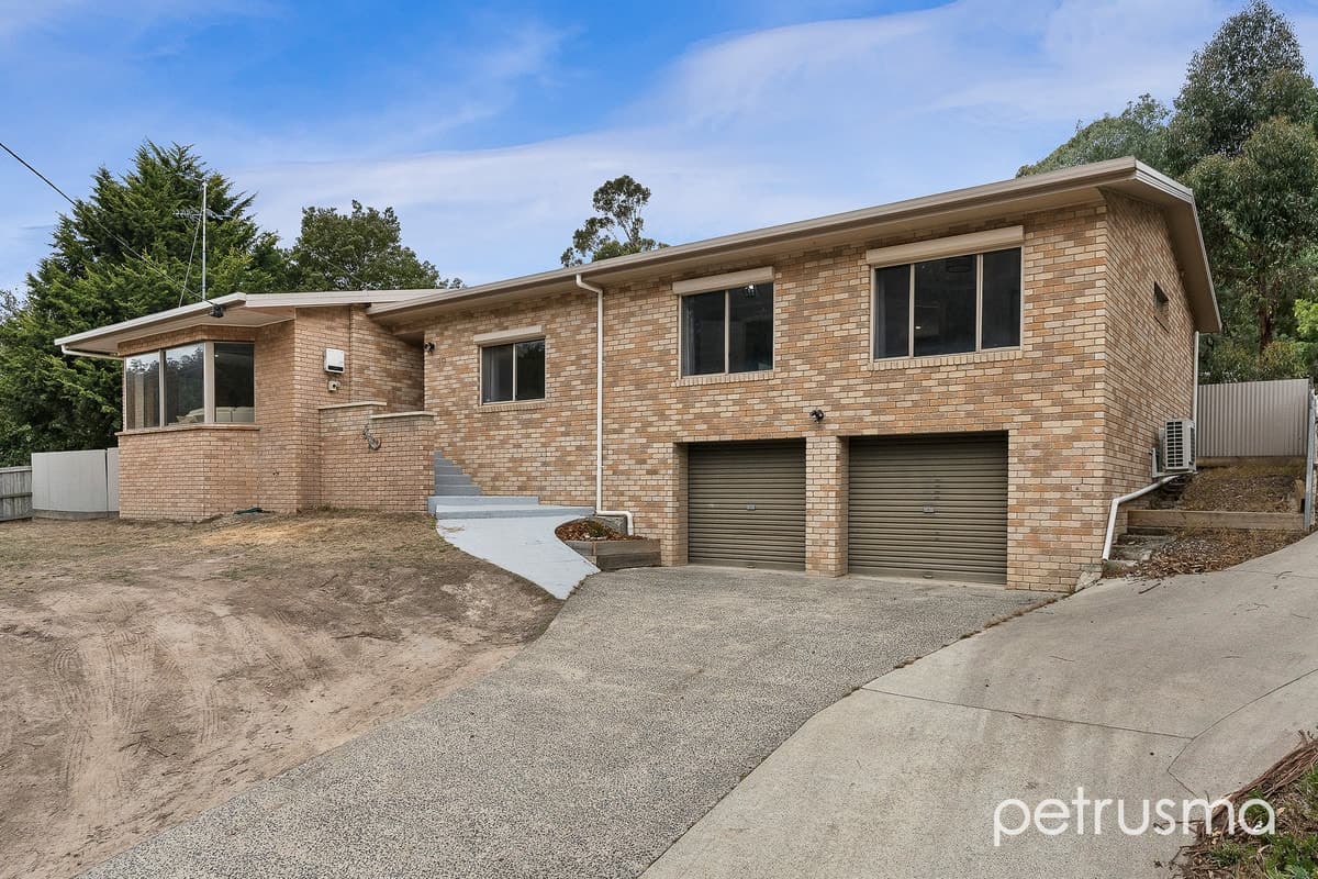 19 Glenlusk Road Berriedale TAS 7011, Berriedale - Thumbnail 2