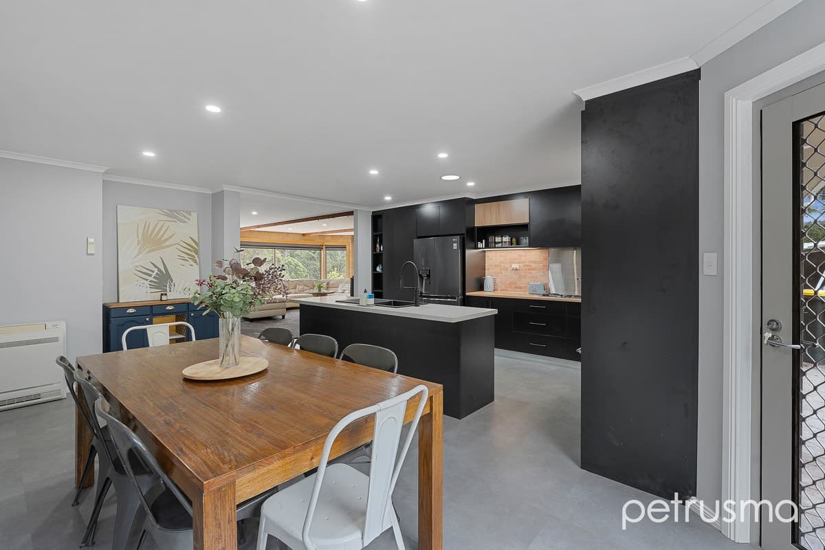 19 Glenlusk Road Berriedale TAS 7011, Berriedale - Thumbnail 6
