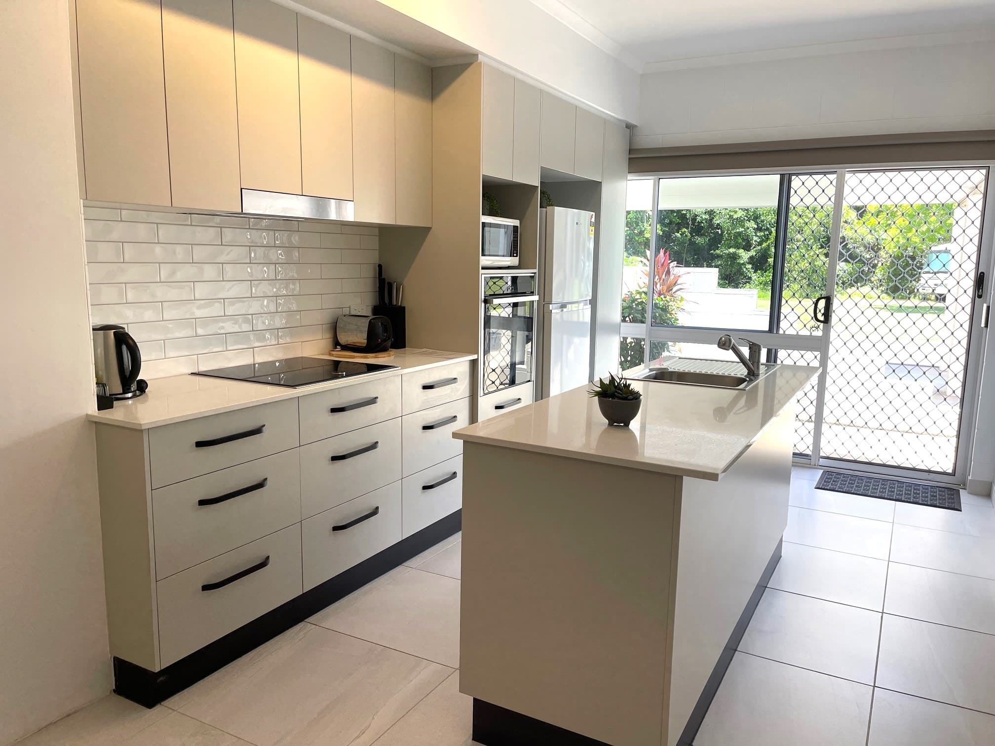 44/1-5 Barrier Street, PORT DOUGLAS QLD 4877, Port Douglas - Thumbnail 2