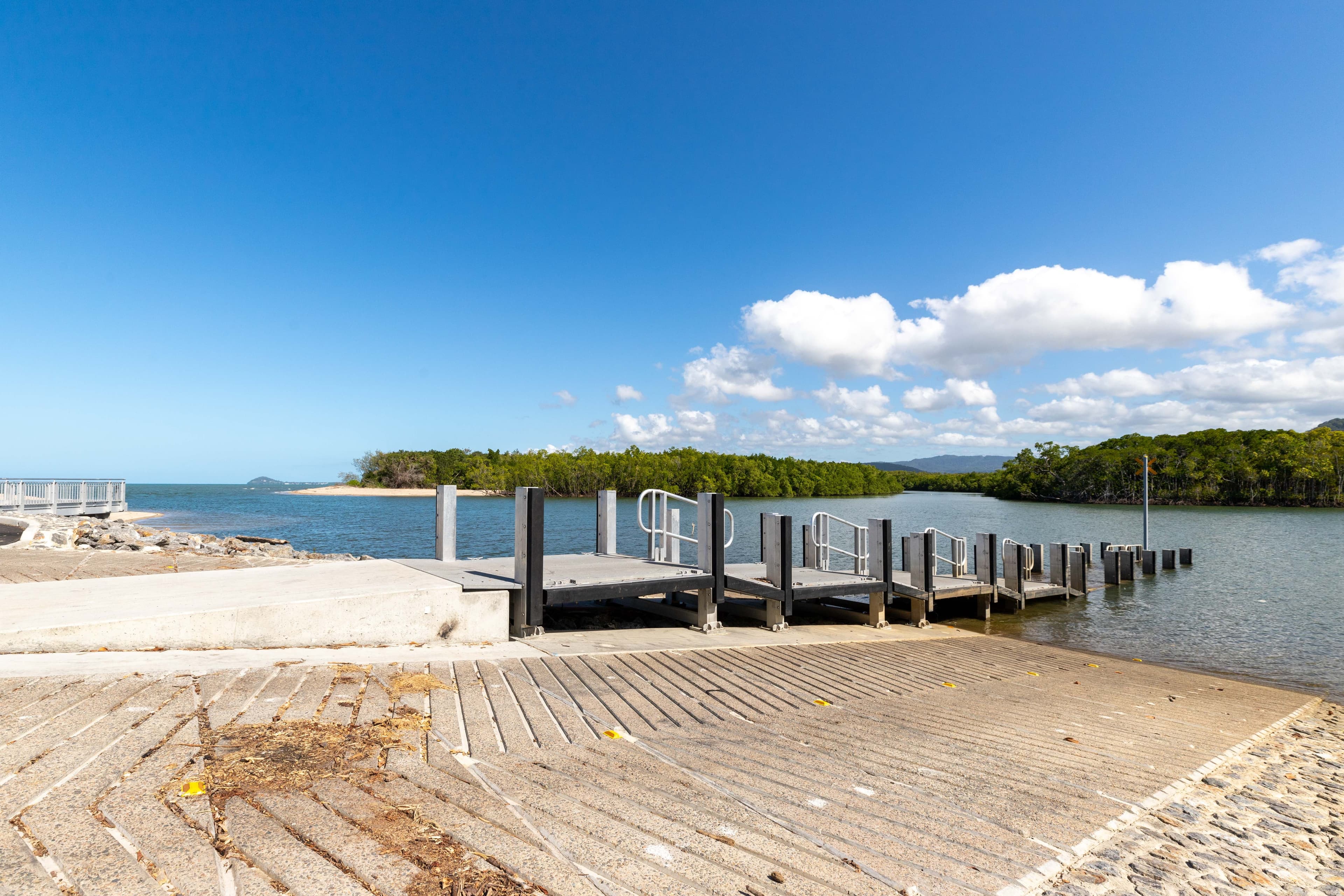 6 Rankin Street, NEWELL QLD 4873, Newell - Thumbnail 6