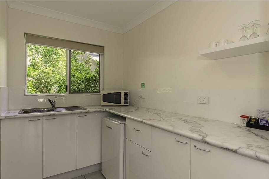 14/121 Davidson Street, PORT DOUGLAS QLD 4877, Port Douglas - Thumbnail 4