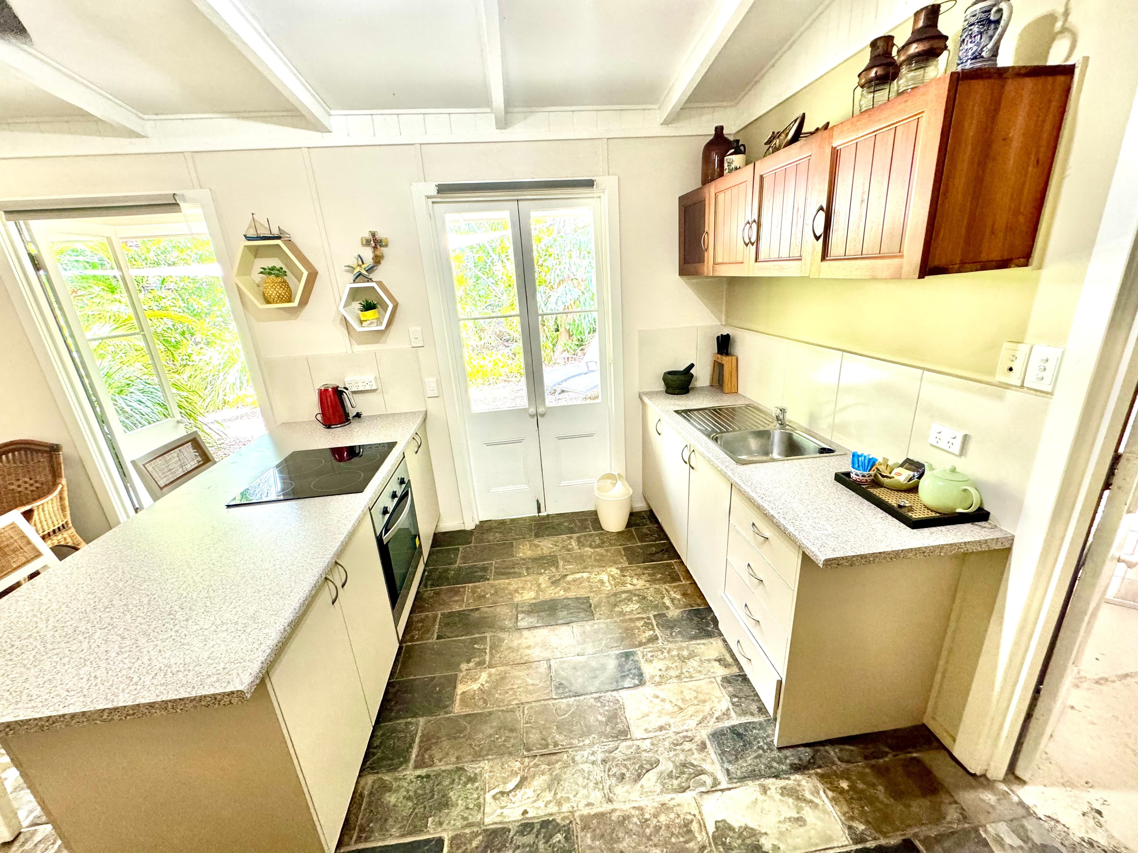 34 Warner Street, PORT DOUGLAS QLD 4877, Port Douglas - Thumbnail 8