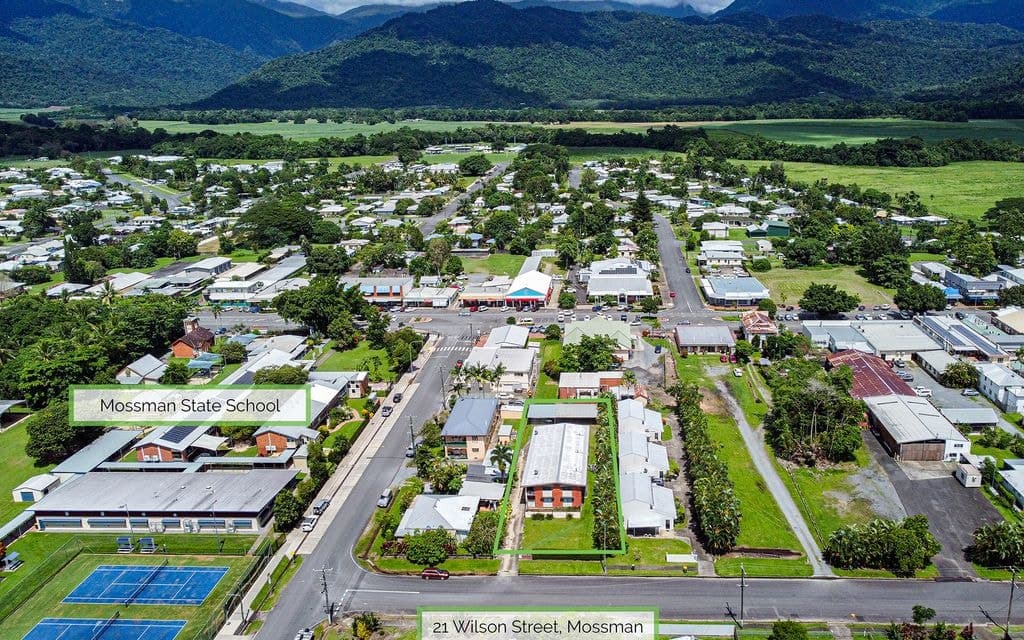 21 Wilson Street, MOSSMAN QLD 4873, Mossman - Thumbnail 4