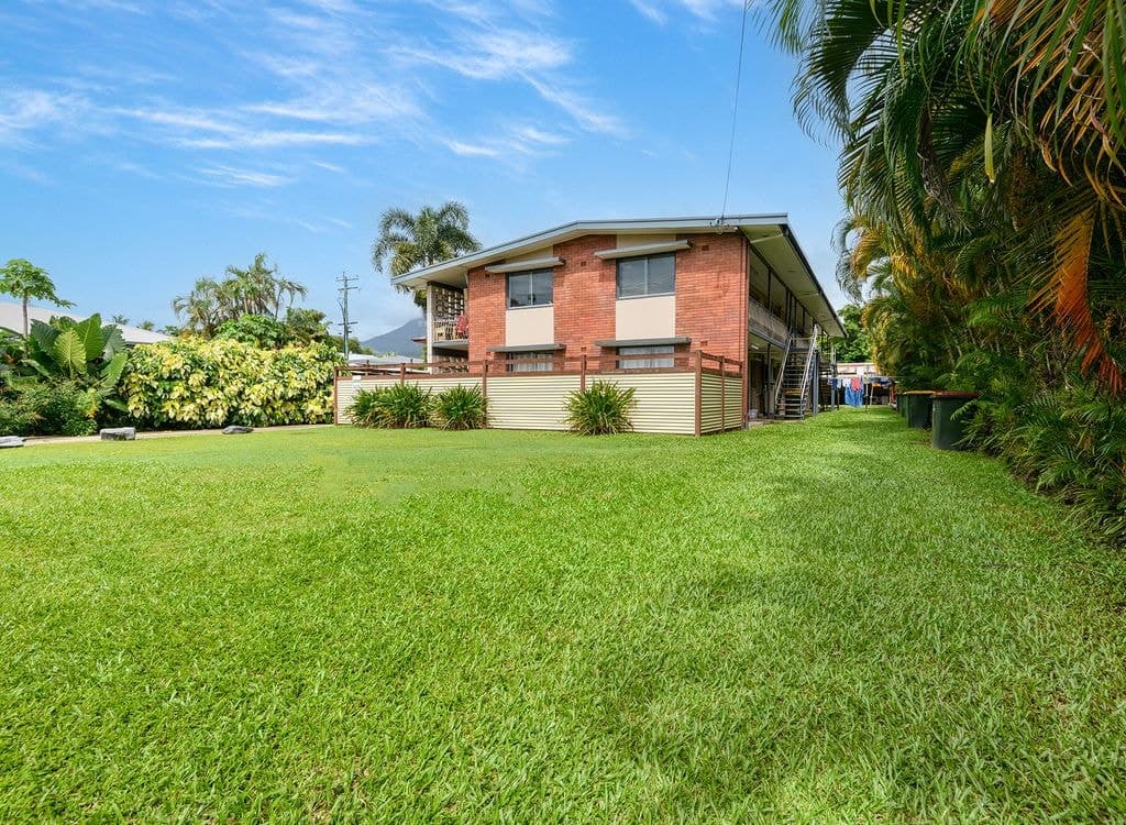 21 Wilson Street, MOSSMAN QLD 4873, Mossman - Thumbnail 7