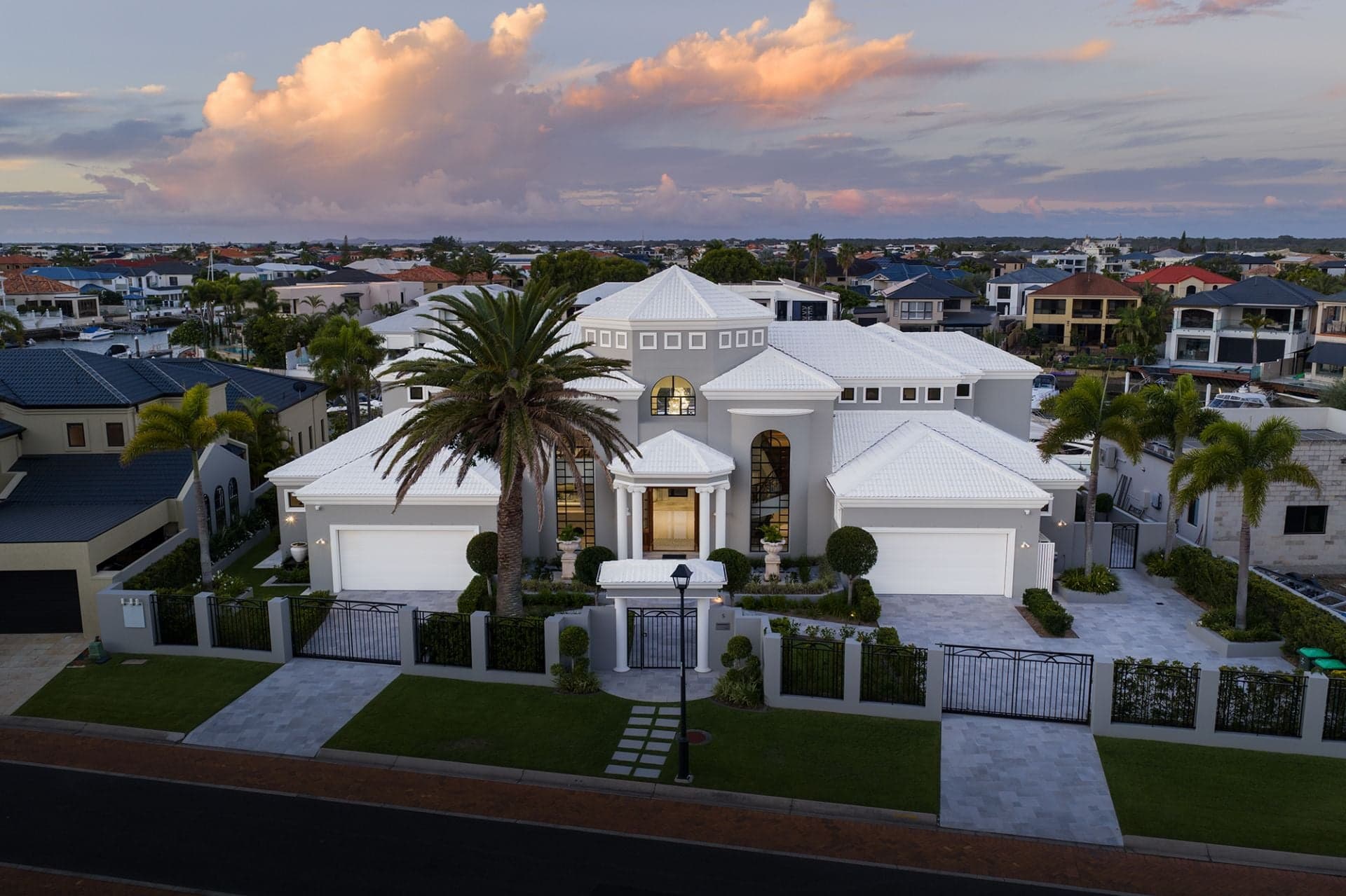 5-7 Queen Guineveres Place, Sovereign Islands QLD 4216, Sovereign Islands - Image 1