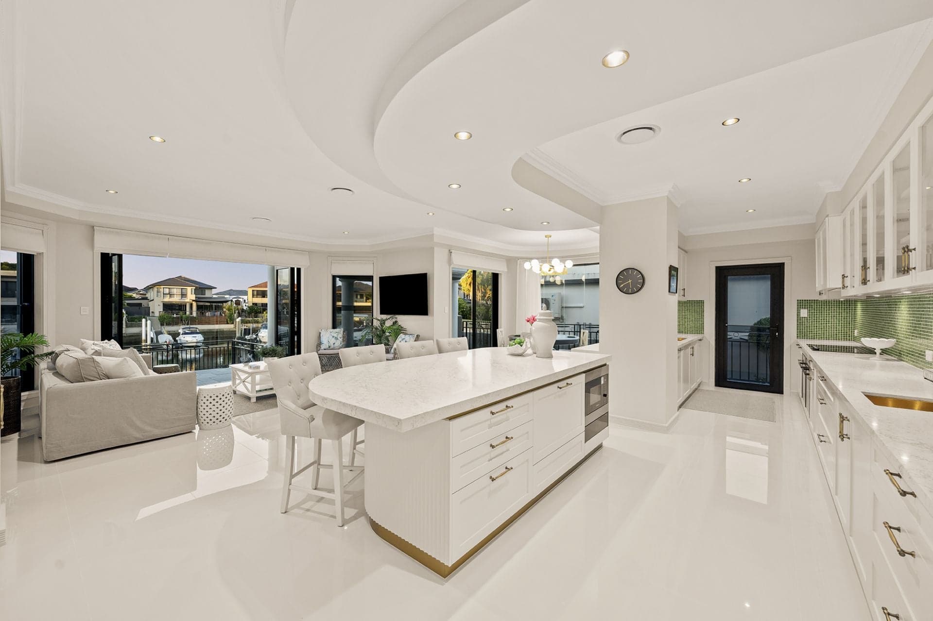 5-7 Queen Guineveres Place, Sovereign Islands QLD 4216, Sovereign Islands - Thumbnail 5