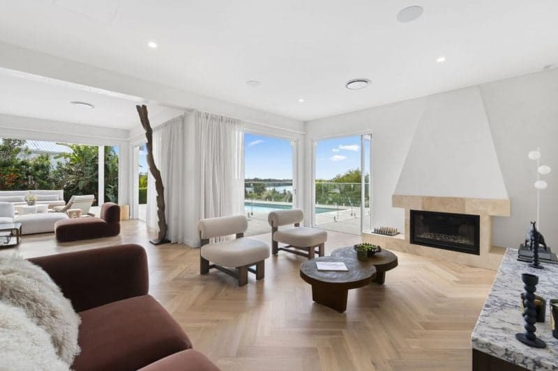 5706 Observation Crescent, Sanctuary Cove QLD 4212, Sanctuary Cove - Thumbnail 3