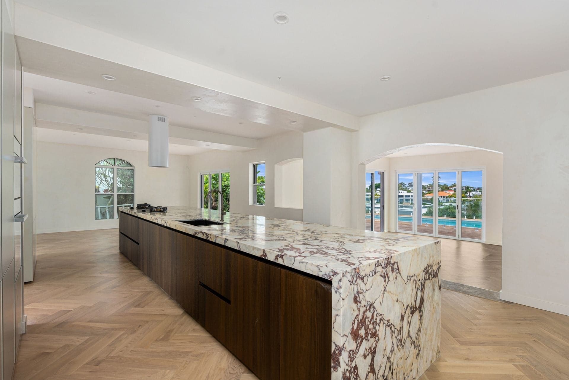 5706 Observation Crescent, Sanctuary Cove QLD 4212, Sanctuary Cove - Thumbnail 7