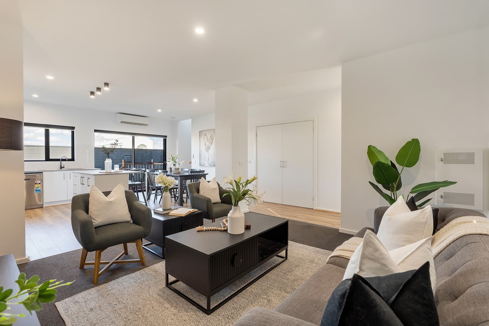 36 Brendan Road, Greenvale, VIC 3059, Greenvale - Thumbnail 2