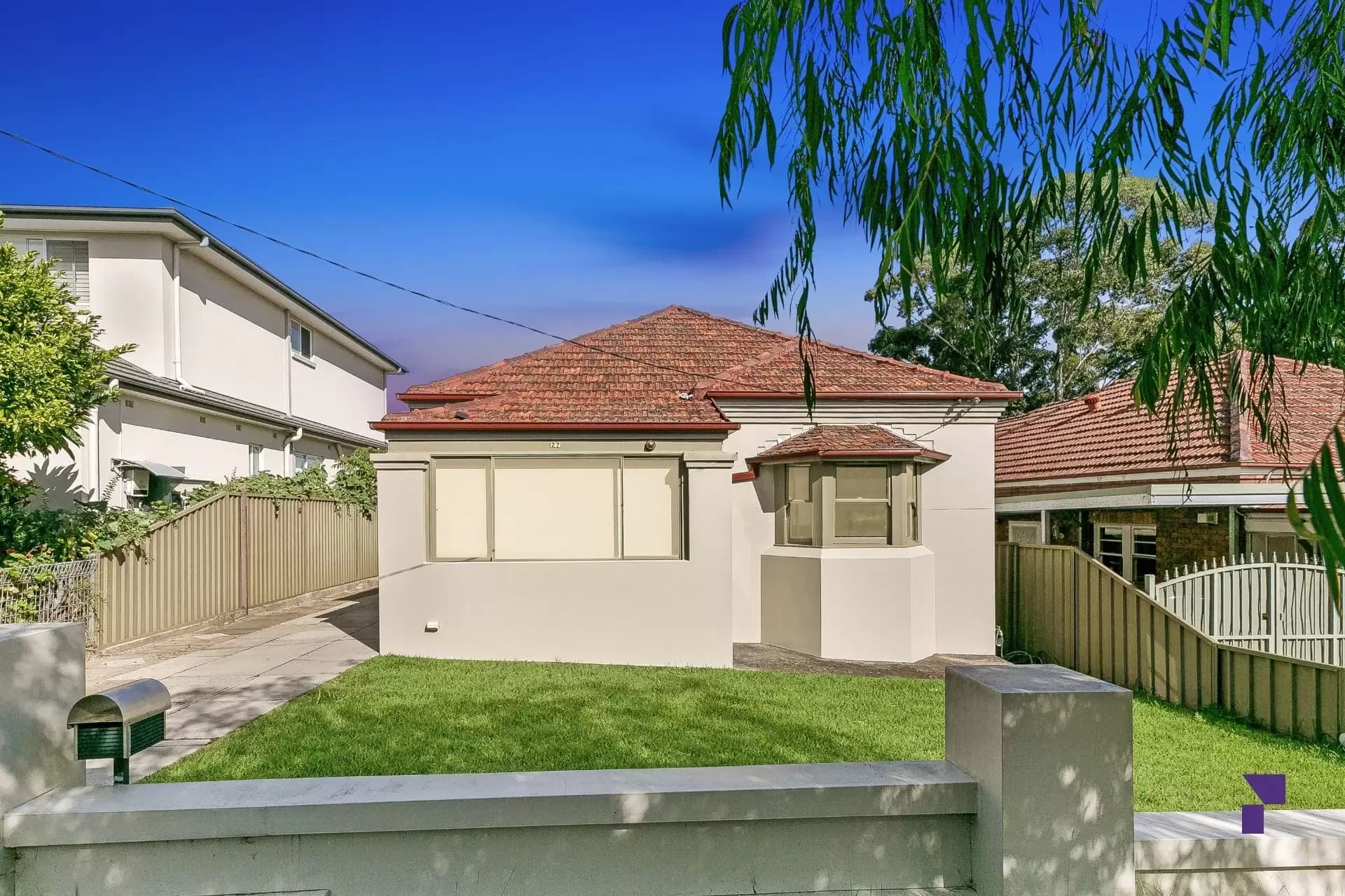 27 Wentworth Road South, Homebush - Image 1