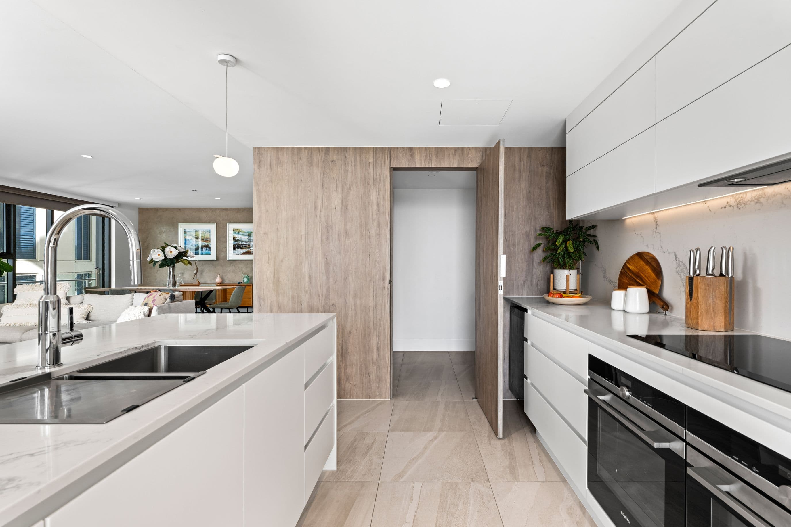 602/10 Duporth Avenue, Maroochydore QLD 4558, Maroochydore - Thumbnail 4