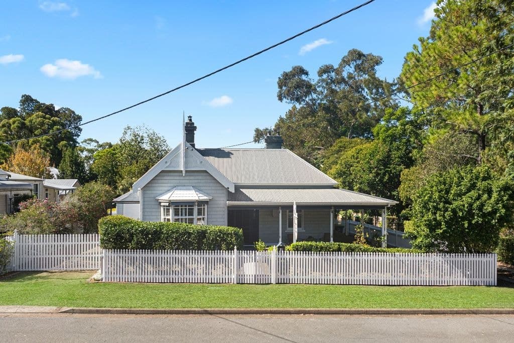 21 Paterson Road, Bolwarra - Thumbnail 2