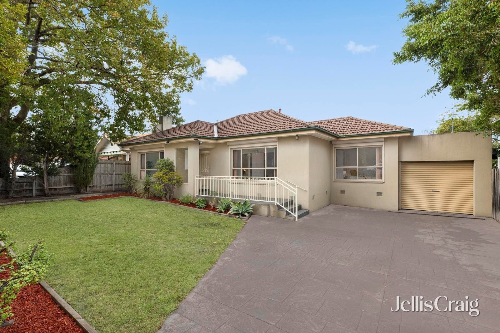 42 Agnes Street, Noble Park, Noble Park - Thumbnail 2