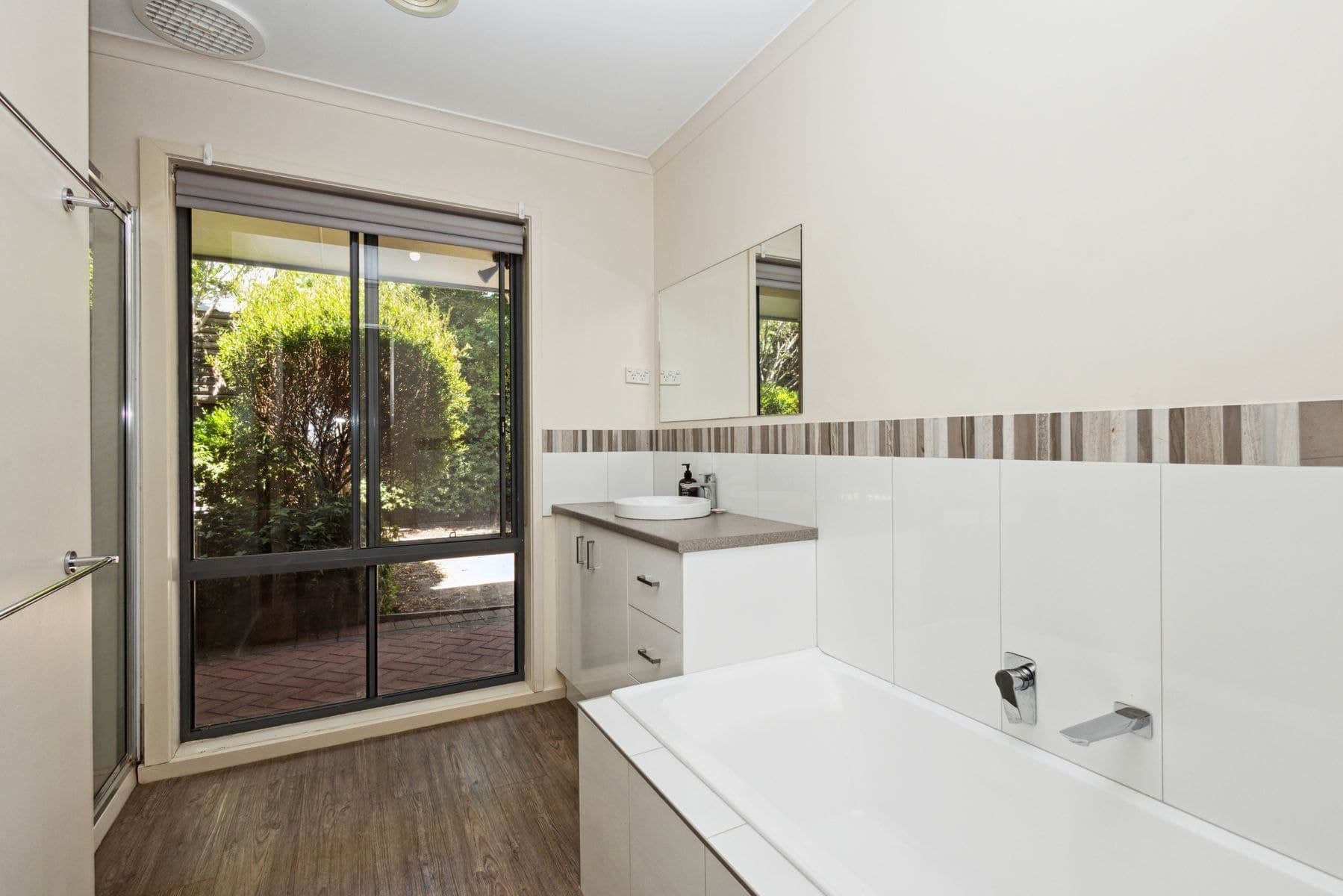132 Harley Street, Strathdale VIC 3550, Strathdale - Thumbnail 7