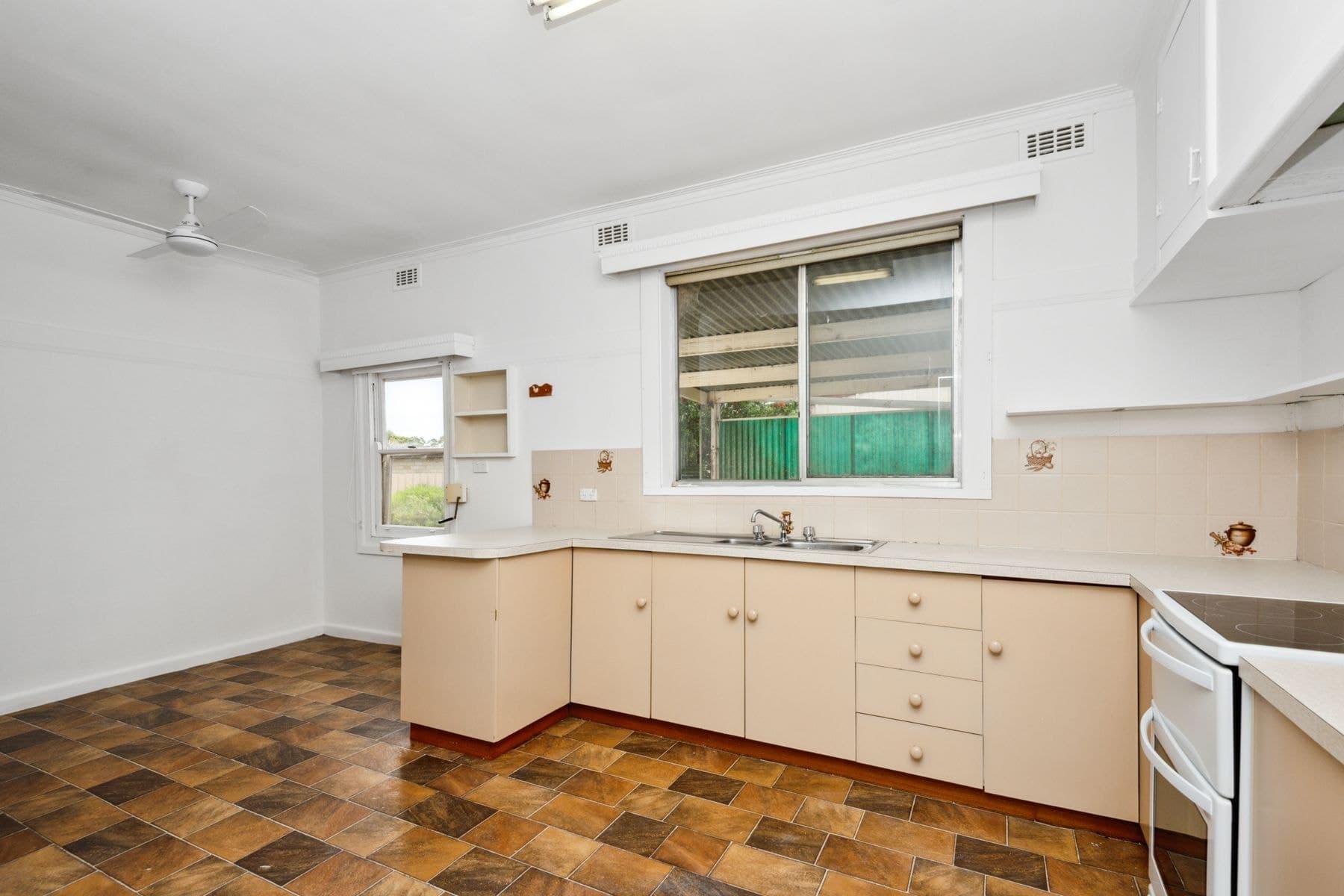 1 Hope Street, Kangaroo Flat VIC 3555, Kangaroo Flat - Thumbnail 4