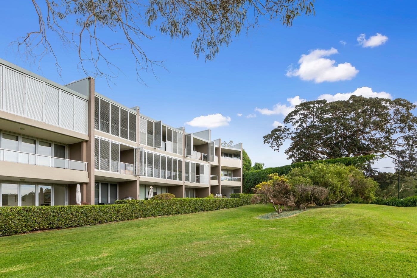 10/2a Campbell Parade, Manly Vale, Manly Vale - Image 1
