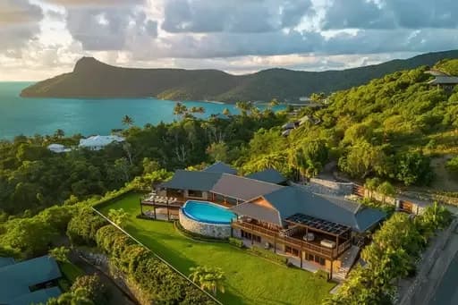Hamilton Island, Hamilton Island - Image 1