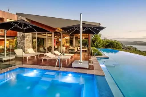 Hamilton Island, Hamilton Island - Image 1