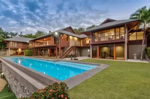 Hamilton Island, Hamilton Island - Image 1