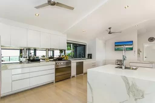 Port Douglas, Port Douglas - Thumbnail 5
