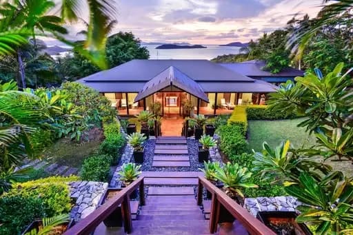 Hamilton Island, Hamilton Island - Image 1