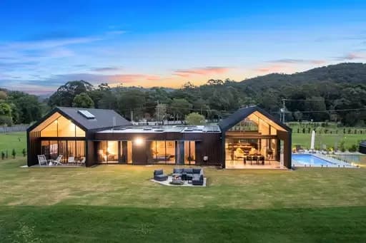 Tallebudgera Valley, Tallebudgera Valley - Image 1