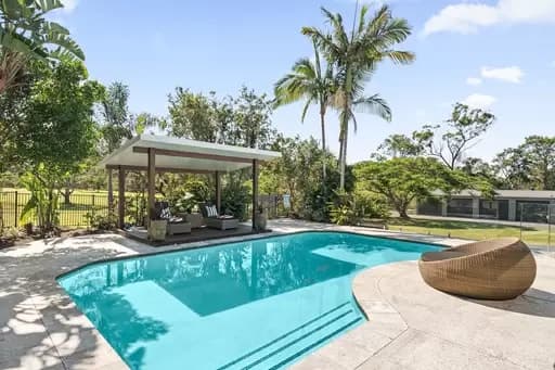 Chandler, Chandler - Image 1