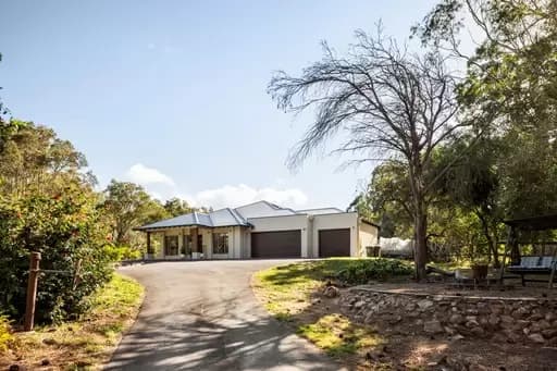 Chandler, Chandler - Image 1