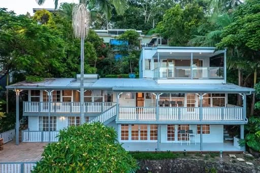 Burleigh Heads, Burleigh Heads - Image 1