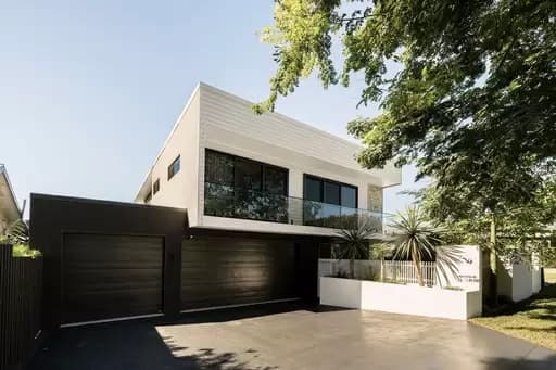 Wavell Heights, Wavell Heights - Thumbnail 2