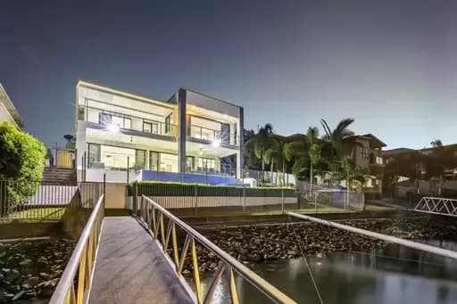 Helensvale, Helensvale - Image 1