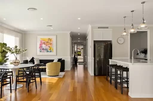 Wavell Heights, Wavell Heights - Thumbnail 2