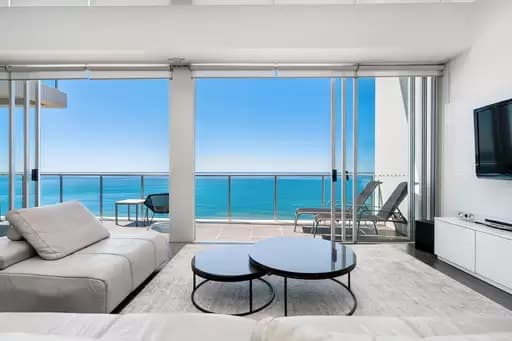 Broadbeach, Broadbeach - Thumbnail 5