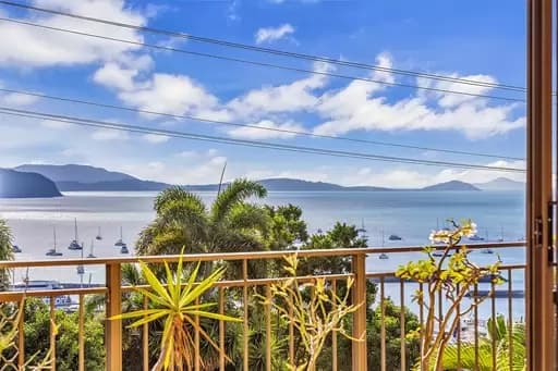 Airlie Beach, Airlie Beach - Thumbnail 2
