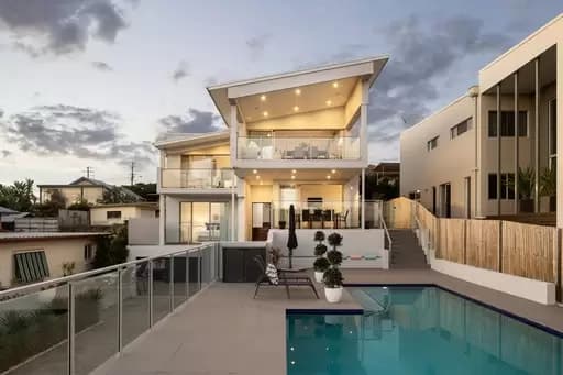Wavell Heights, Wavell Heights - Thumbnail 2