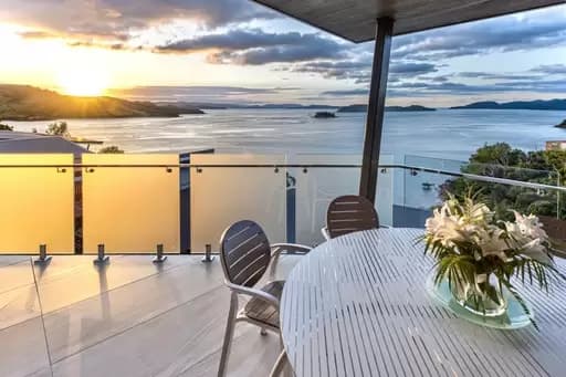 Hamilton Island, Hamilton Island - Image 1